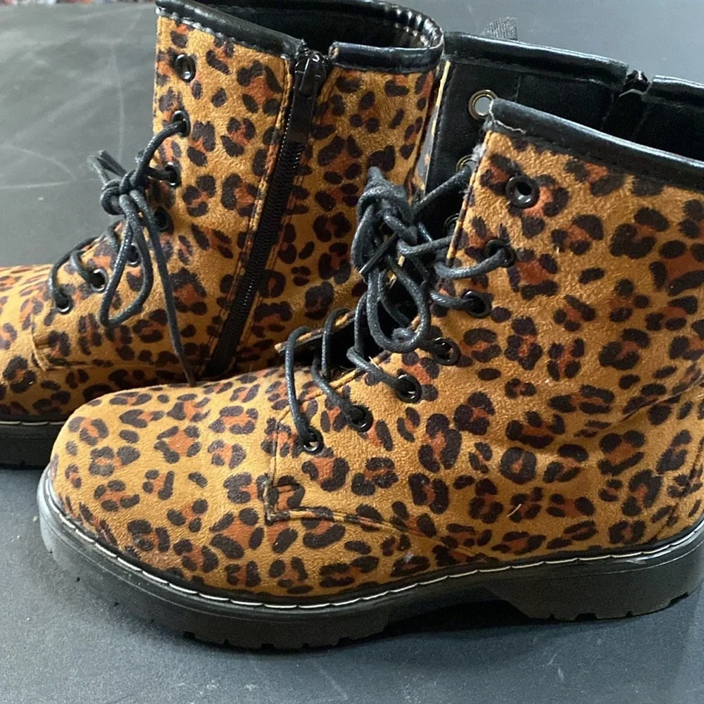 Leopard Print Combat Bootie; Size 8 - Picture 3 of 6
